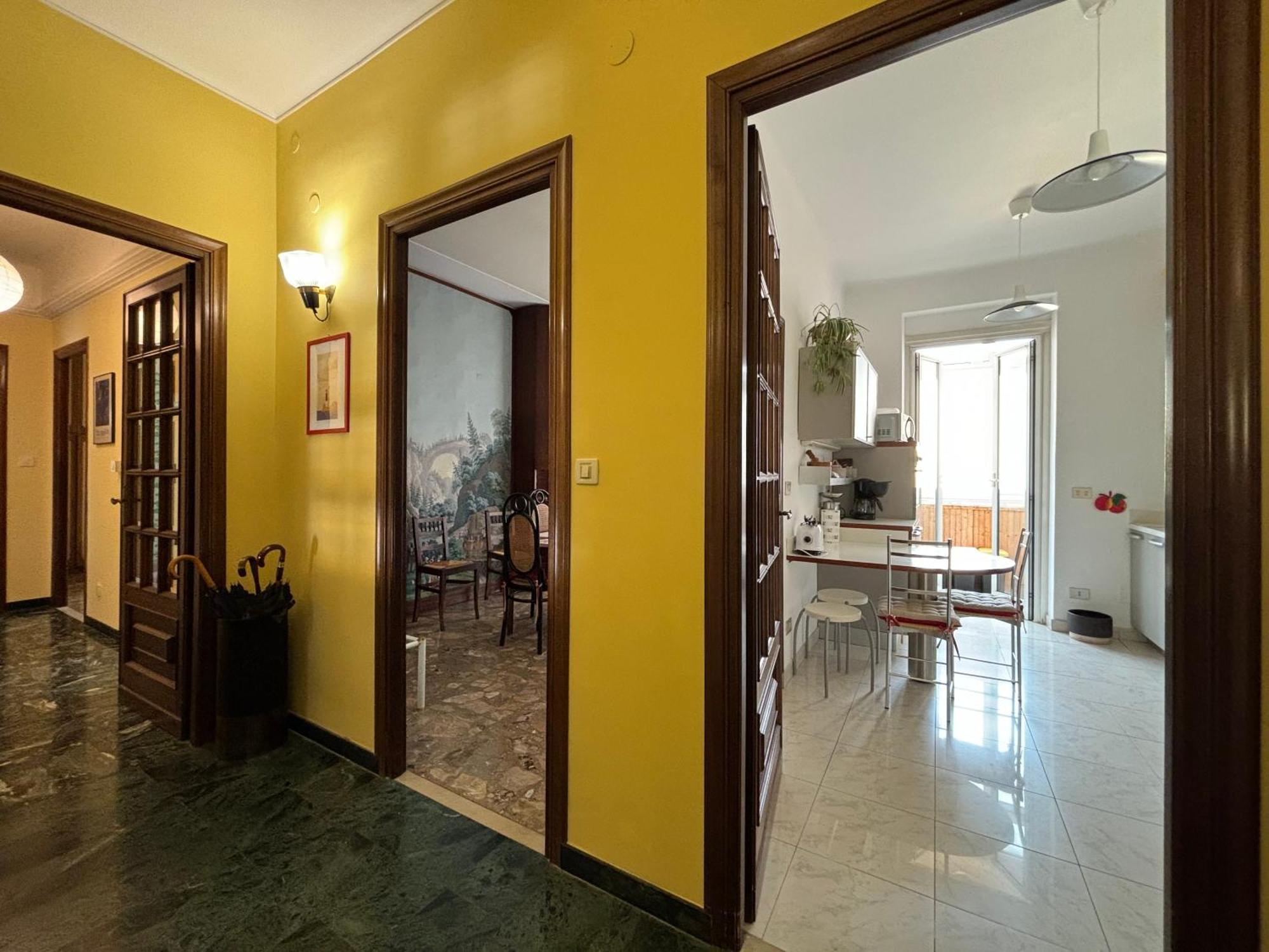 Casa Cele Centro Citta Vista Mare Ventimiglia
